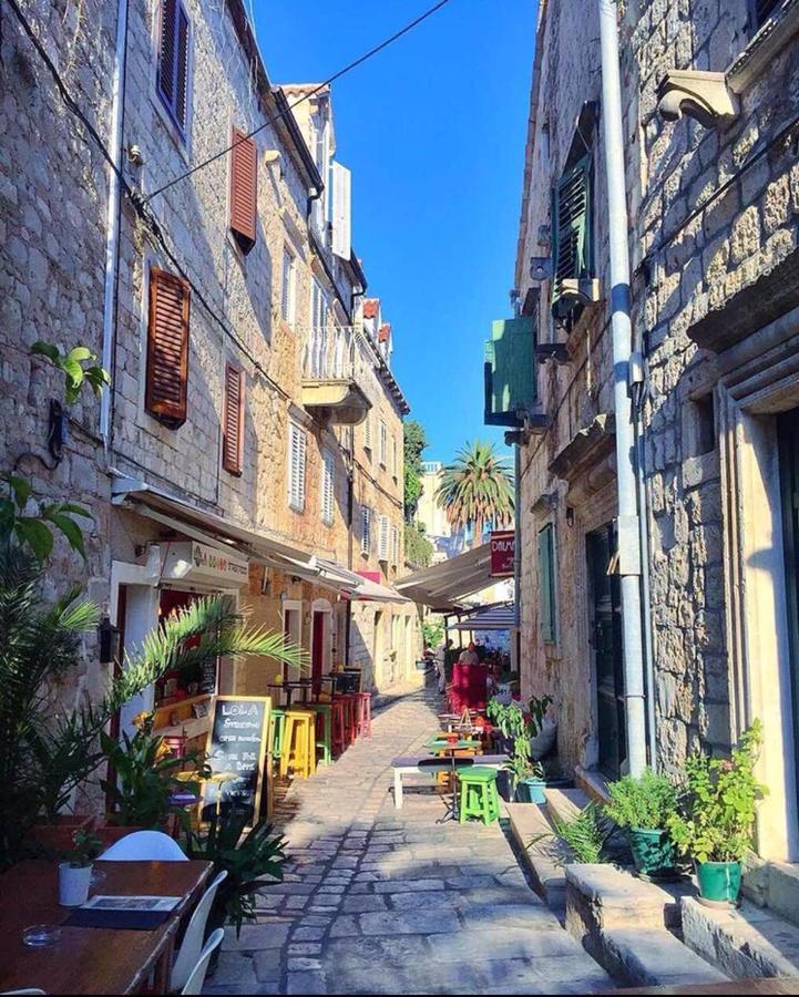 Hvar Centre Dorms Pansiyon Hvar Town Dış mekan fotoğraf